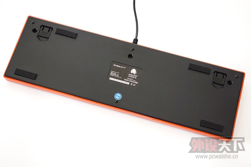 �һĨɧ�� �Ŷ���ӡ�ڰ����������е��������