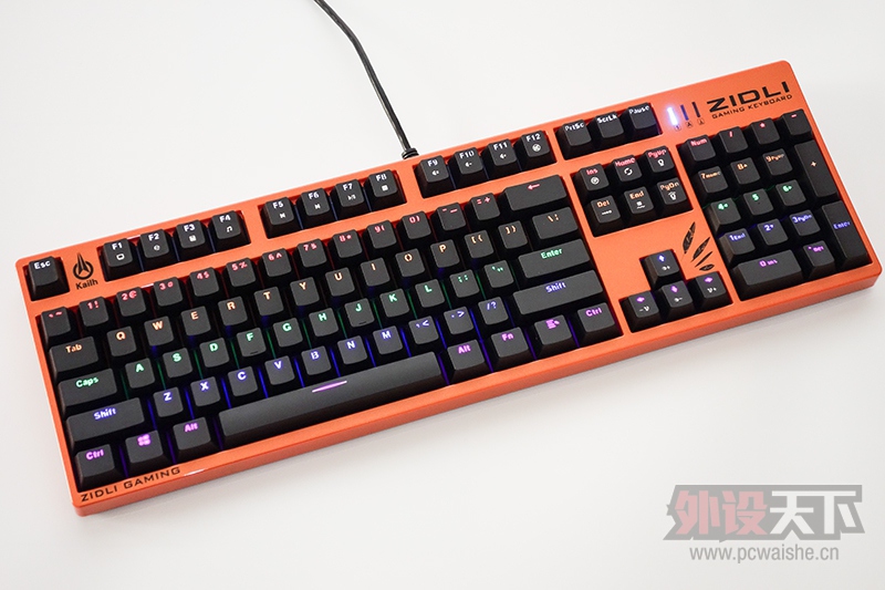 �һĨɧ�� �Ŷ���ӡ�ڰ����������е��������