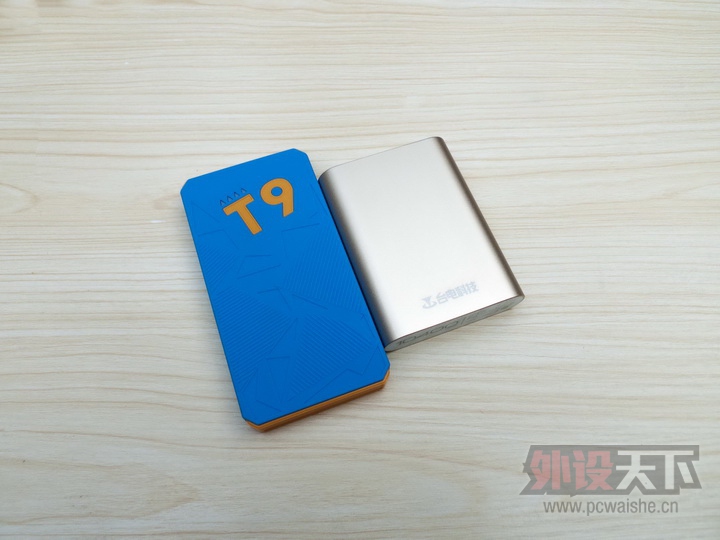 ����̨��T104QC2.0�ƶ���Դ---�м��������ſ��Կ���һ��