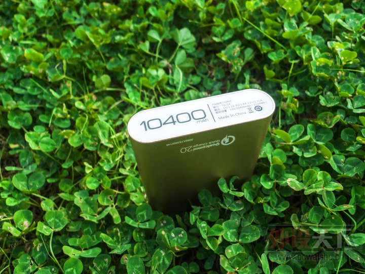 ����̨��T104QC2.0�ƶ���Դ---�м��������ſ��Կ���һ��