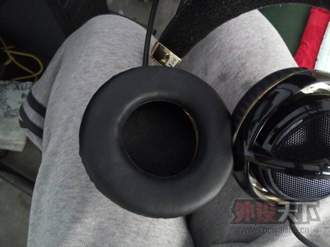 ��ɽ��̩�������V1�ڽ��V2�������