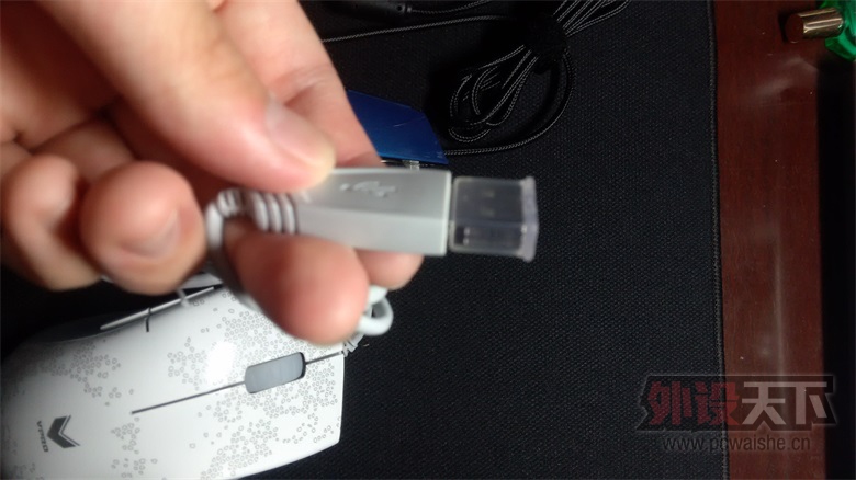 �װ�V200���߲ʽ���֮·��