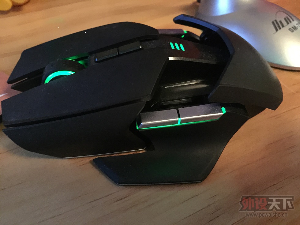 �����ۡ����Ϻ�����۳������а²�����