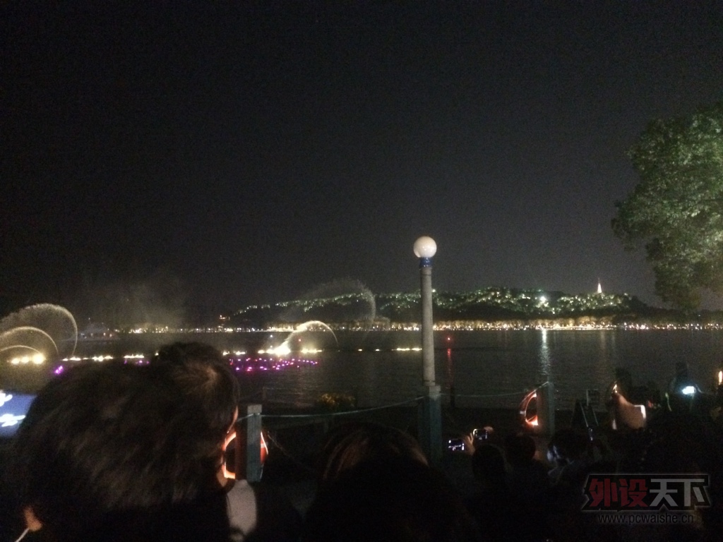 ��ʲô����SHOW��ɹŮ���ѿ������Ќ�ЯŮ������������С��