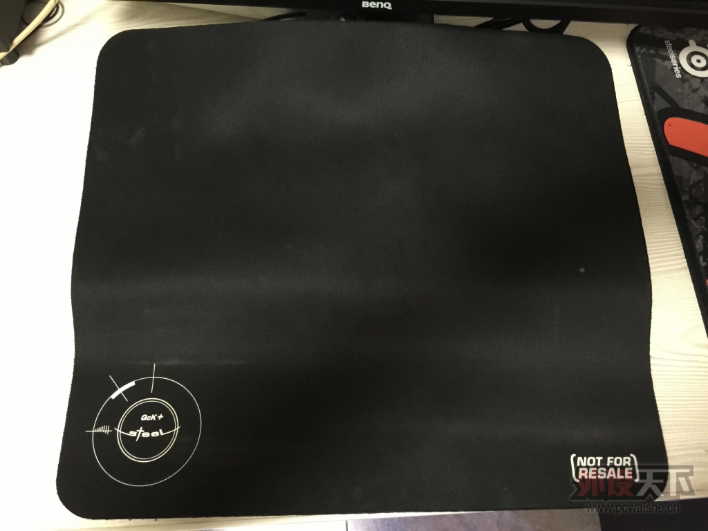 Steelseries  QCK+��һ��