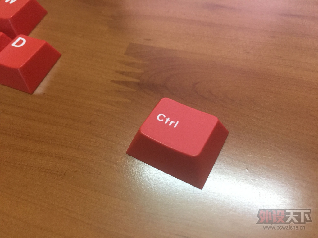 ��Ȫ�ݡ�GMK ��ɫ��ñ ����~~