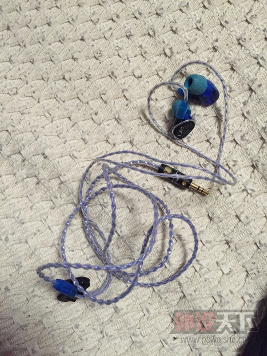 ��������8���� �޼������л�UE900 ��ɫ�� ����  849