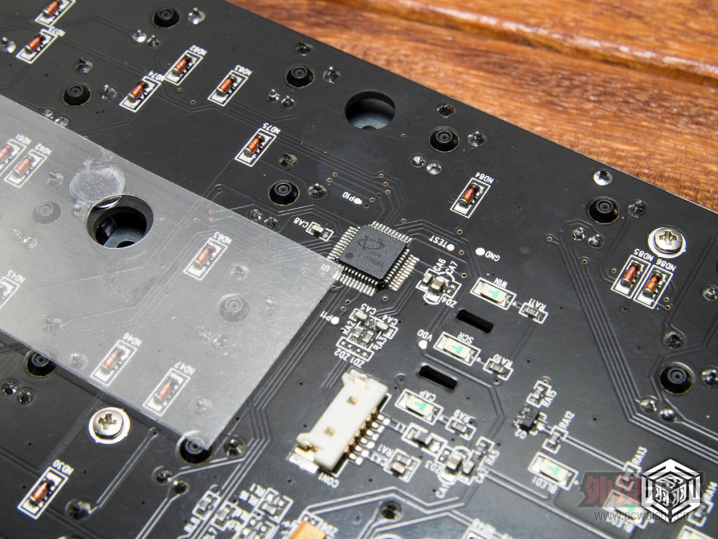 ���Ծ���Ʒ�Ƶķ��ƾ���ļ��̣������¿�MXX87����е���̲������--������