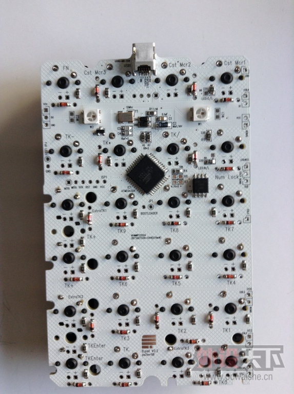 ����������ȫ������װ�õ� Bpad 24�����ּ��� ֧�����а����Զ����λ