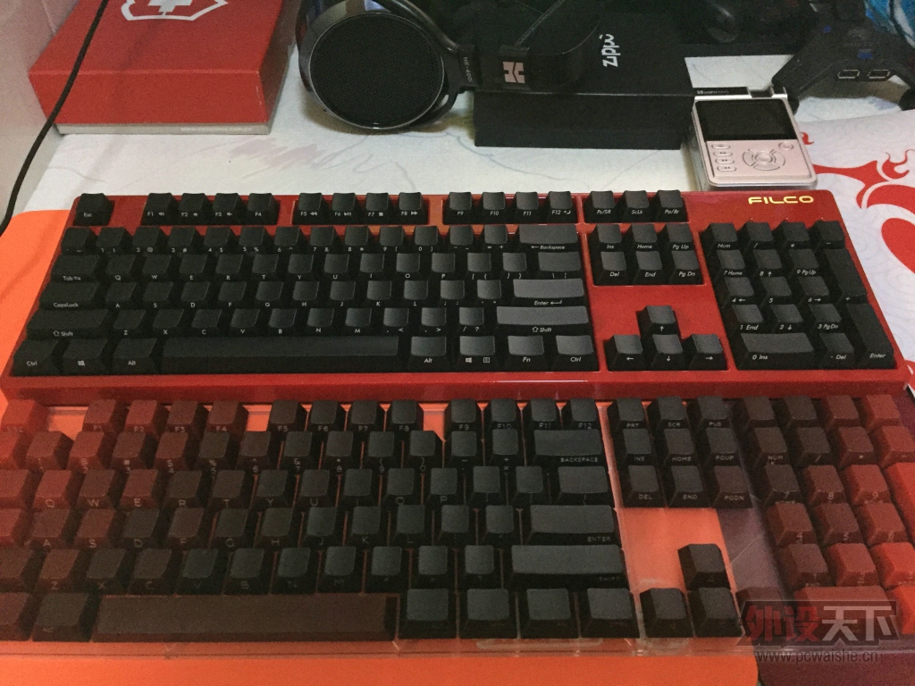 ���ѳ���������������Leopold FC750R �ײ���� �� FILCO 104 ��̼�ñ ˫ģ