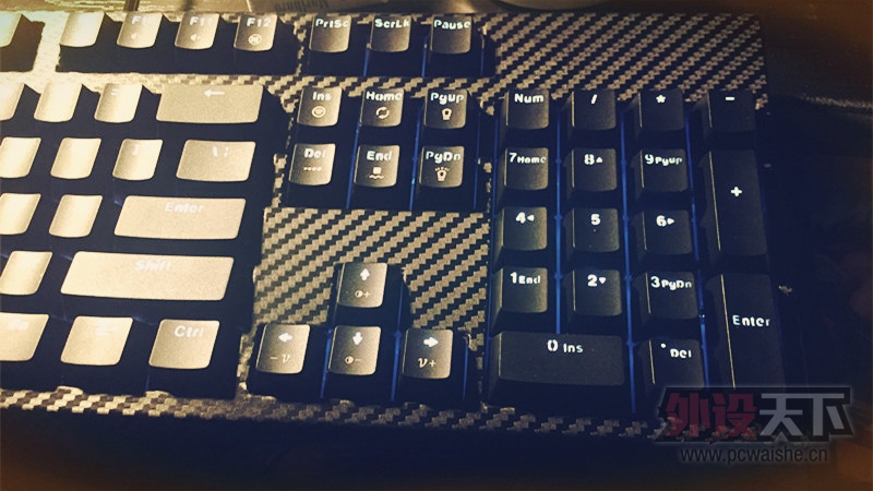 ��ʹ���ˣ���Ȼ����������Ĥ���м�Сѧ��