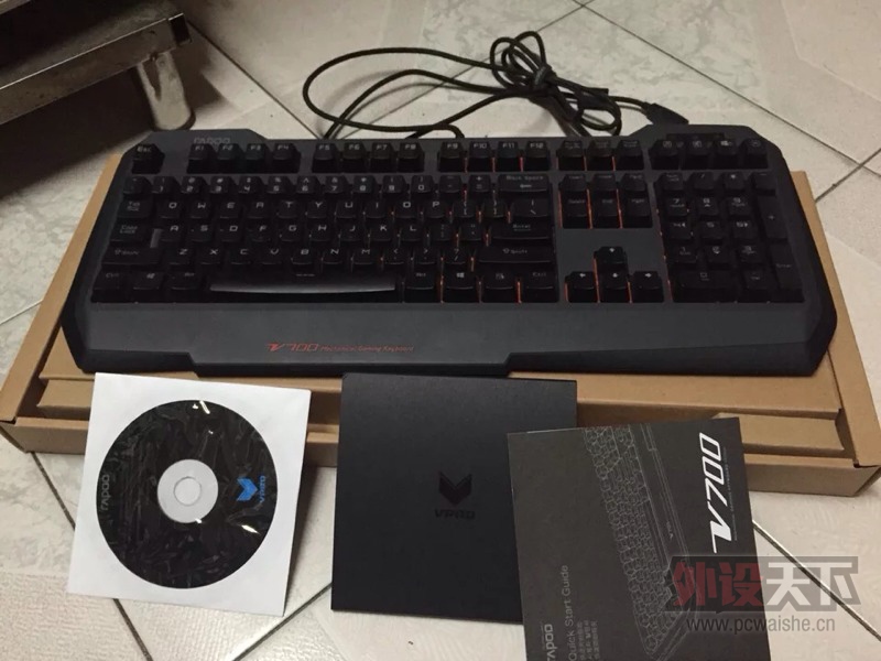 [�ѳ�][֣��]�װ�V700��ɫ����