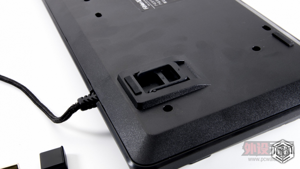 ȫ��λ�ۺϵ�ҵ������ ����SM680R�¿�RGB�����е���̲������--������