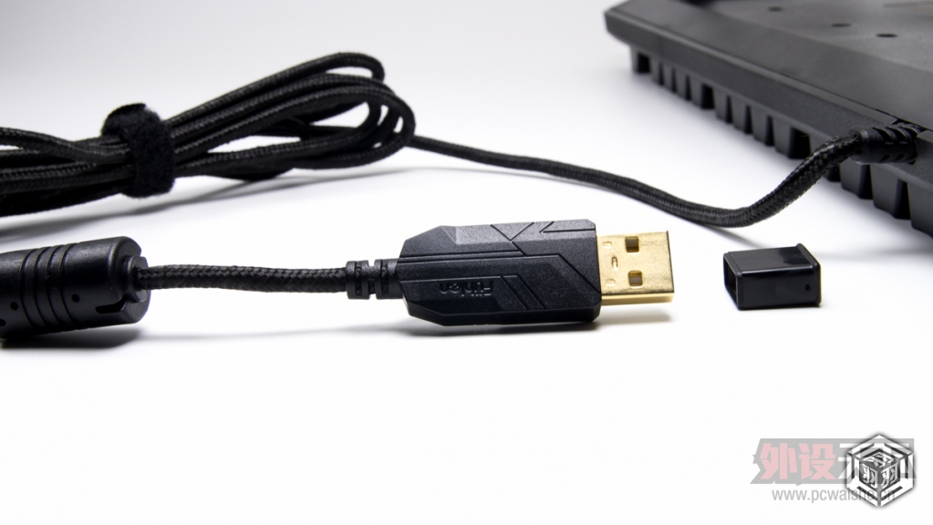 ȫ��λ�ۺϵ�ҵ������ ����SM680R�¿�RGB�����е���̲������--������