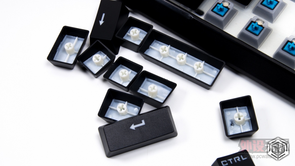 ȫ��λ�ۺϵ�ҵ������ ����SM680R�¿�RGB�����е���̲������--������