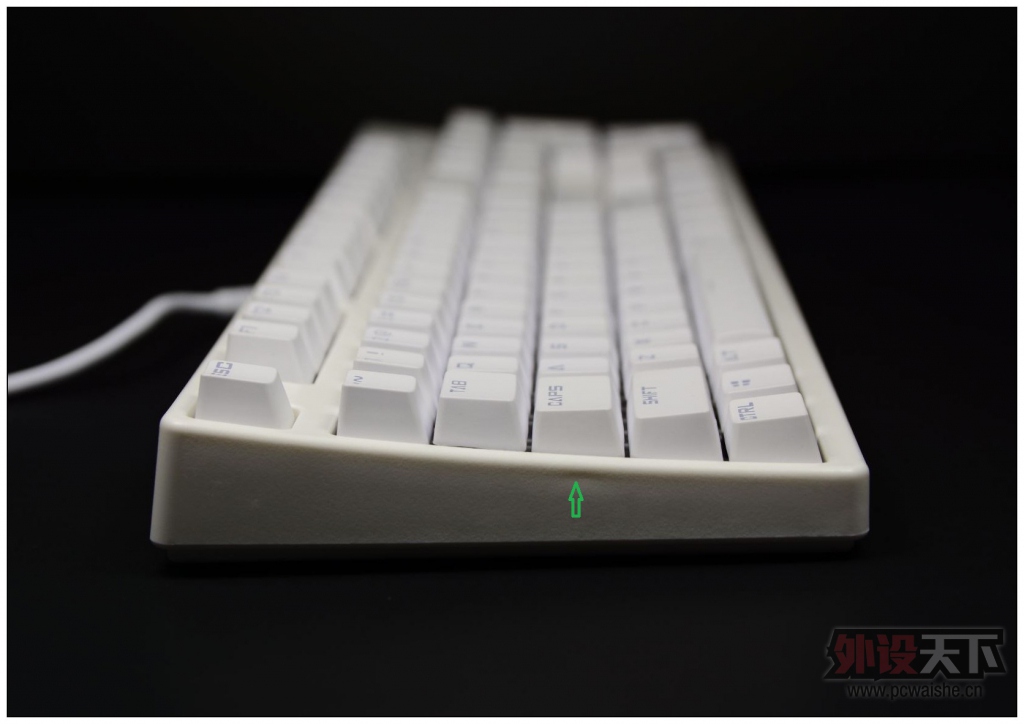 �������ſ����ϡ�EverGlide�չ�E300ȫ͸����е��������