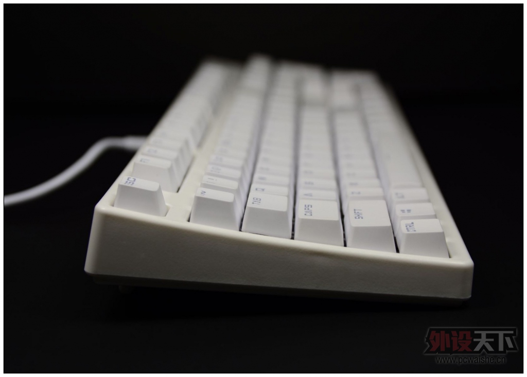 �������ſ����ϡ�EverGlide�չ�E300ȫ͸����е��������