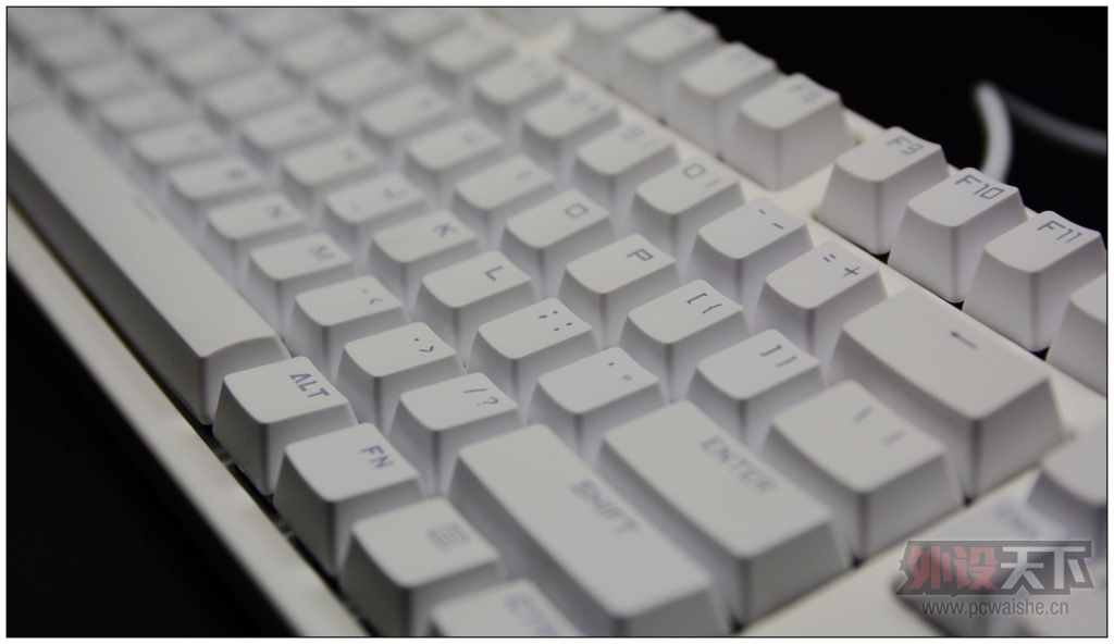 �������ſ����ϡ�EverGlide�չ�E300ȫ͸����е��������