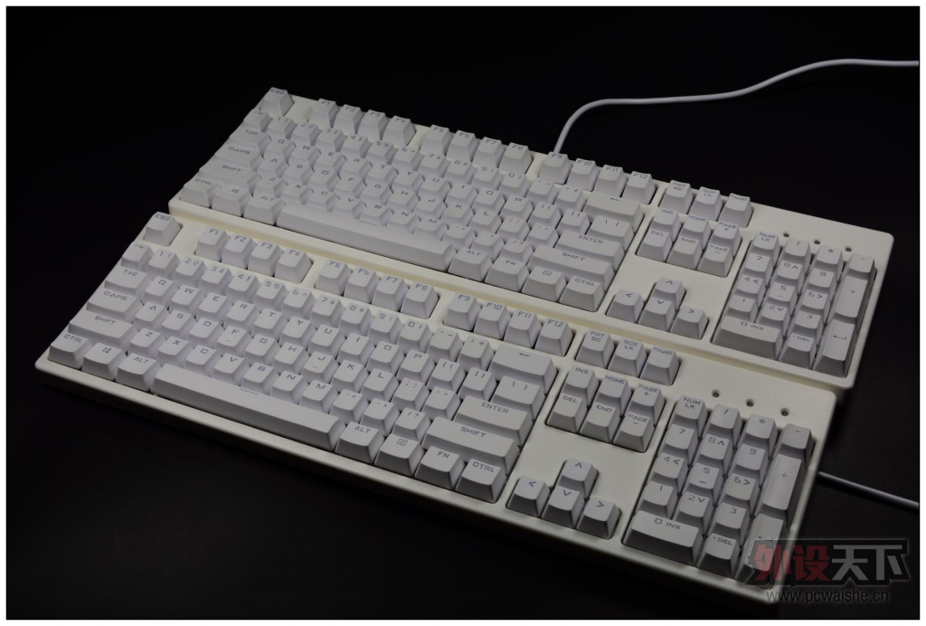 �������ſ����ϡ�EverGlide�չ�E300ȫ͸����е��������