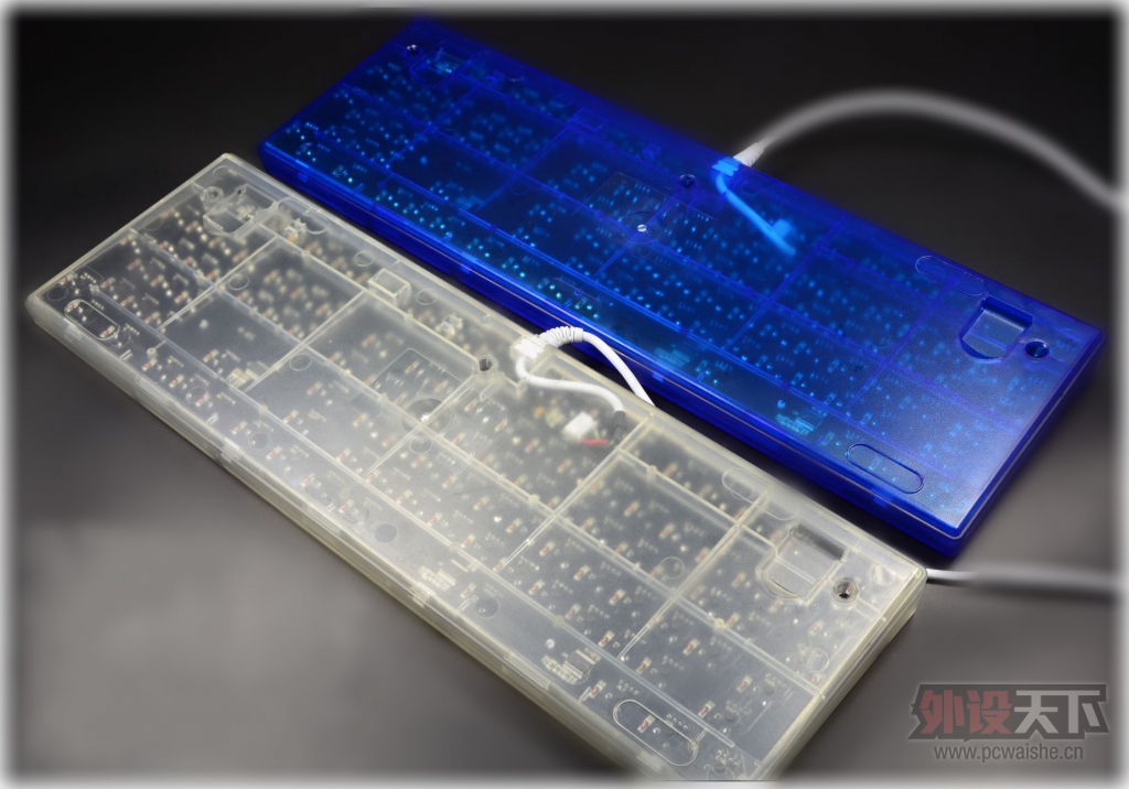 �������ſ����ϡ�EverGlide�չ�E300ȫ͸����е��������