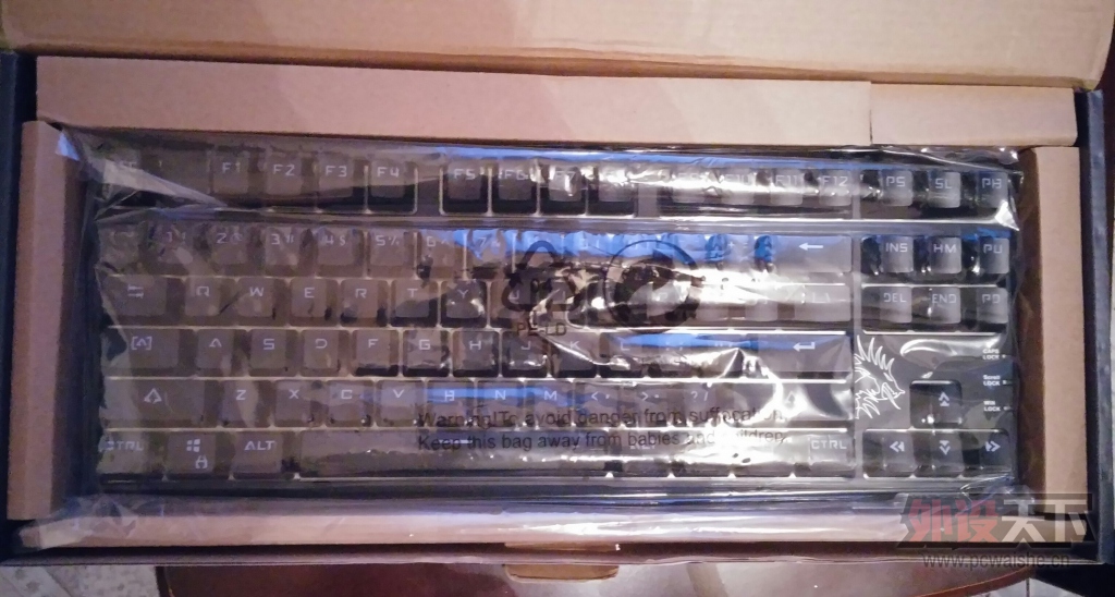����˵�RGB���ջ�ħ��SM680R������