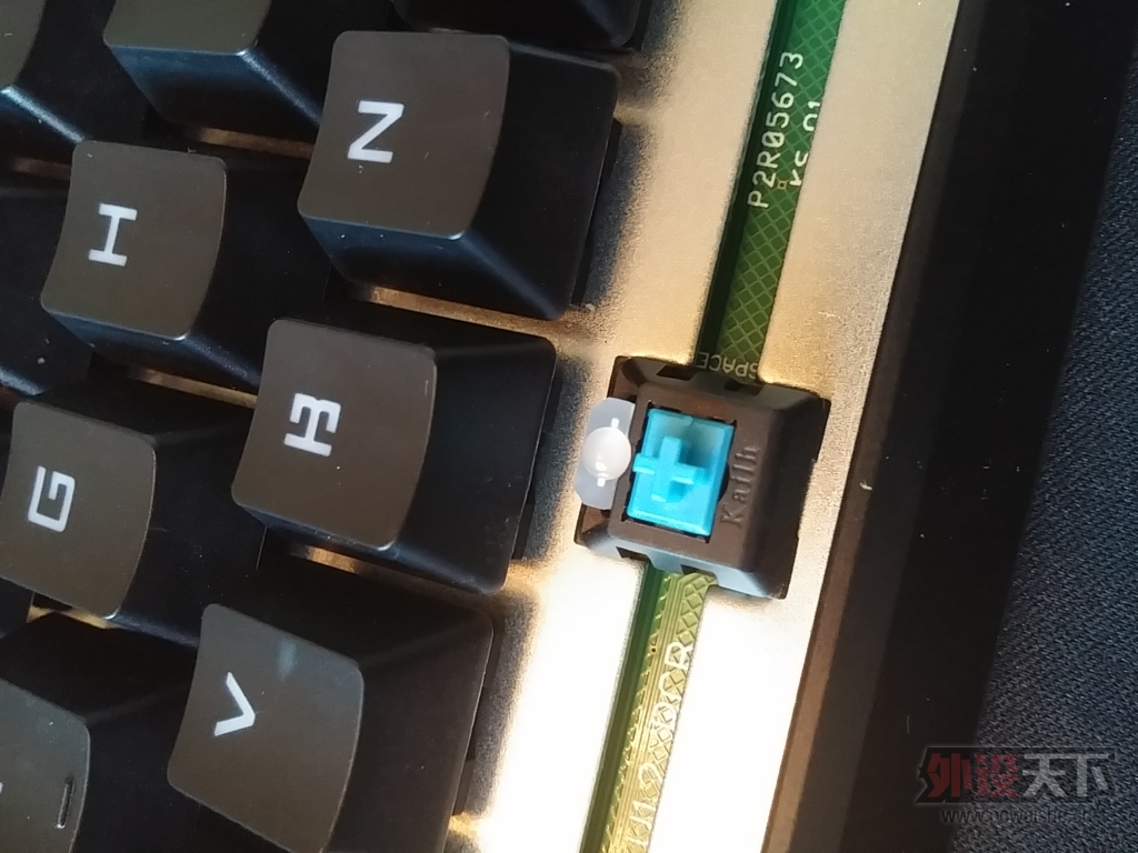 ����˵�RGB���ջ�ħ��SM680R������