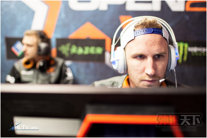 ������ѡ�ֵ����裨һ����DreamHack��³�ո���ս����Ӱ