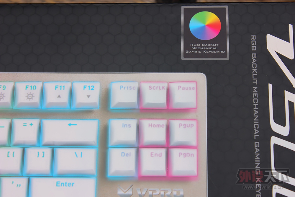 ��͸������е���̡����װ�V500RGB���������