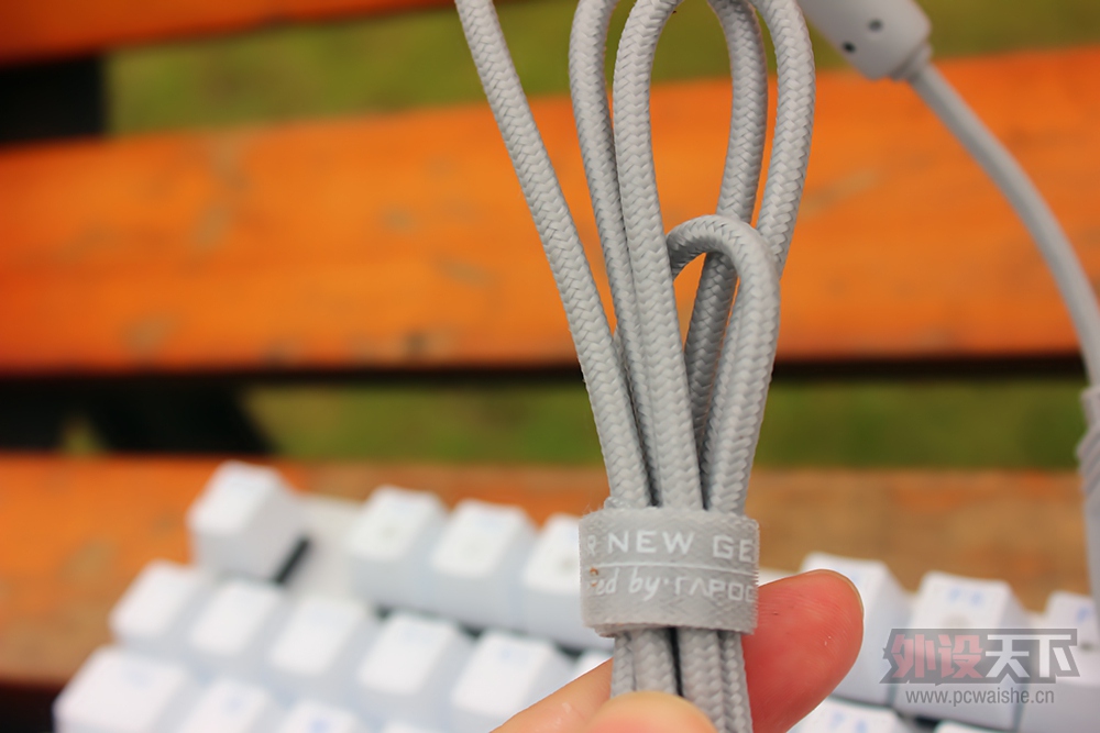 ��͸������е���̡����װ�V500RGB���������