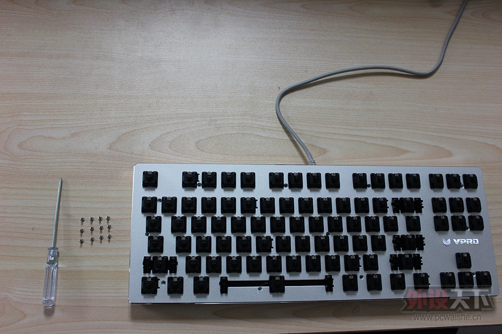 ��͸������е���̡����װ�V500RGB���������