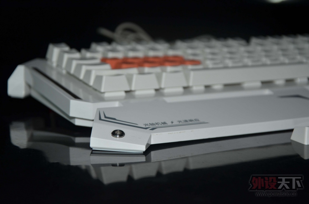 ս������ɲ�Ǽ䣬����Ѫ��B740��Ϸ����