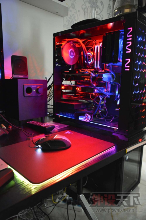 Razer���� Firefly������� Chroma�ò���������