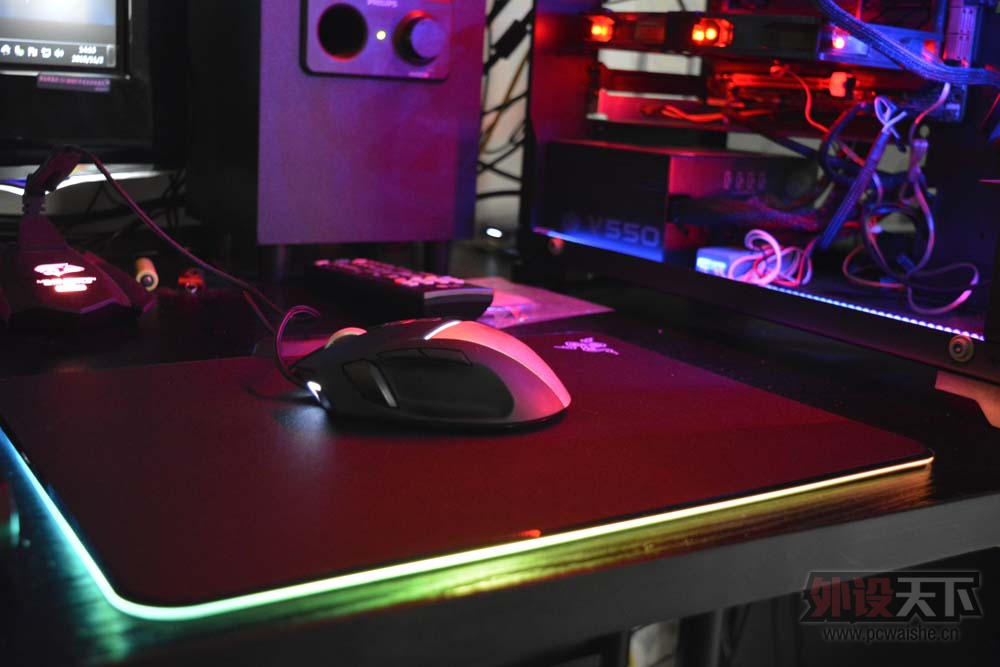 Razer���� Firefly������� Chroma�ò���������