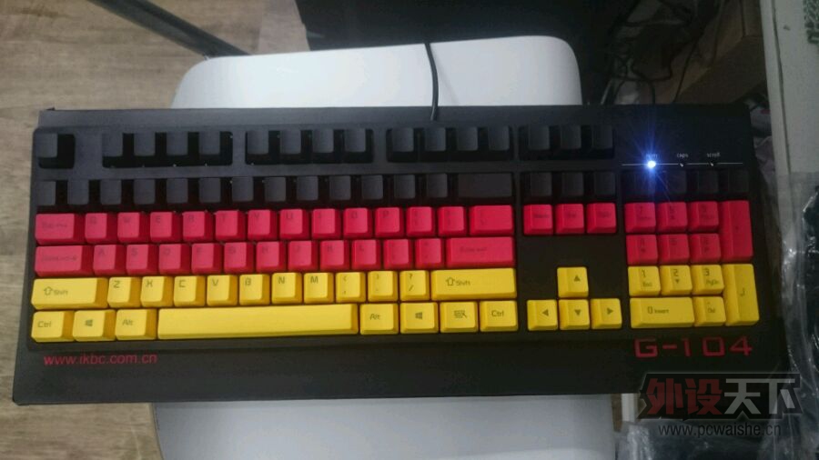 �¹���IKBC G104 ��ף����