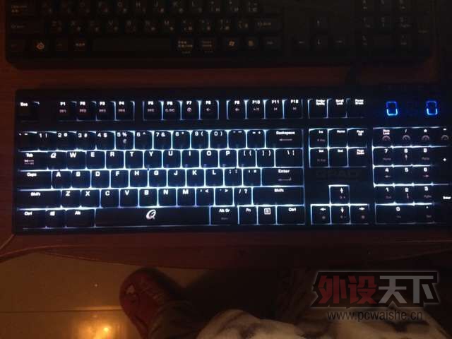 ��������Qpad mk90 RGB���� 560 (���)  �Ѳ���ͼ