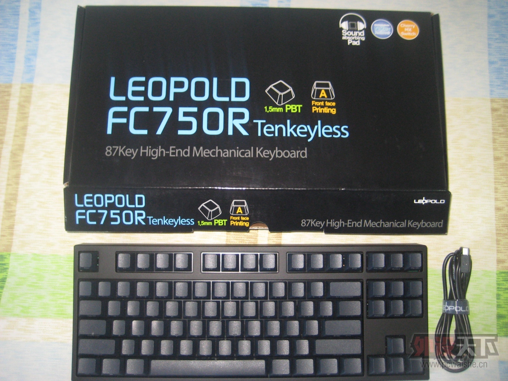 Leopold fc750r  ɫ95780˳ᵽ