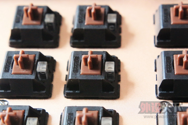 �ɱ�ĺ������װ�V500RGB����ɹ��