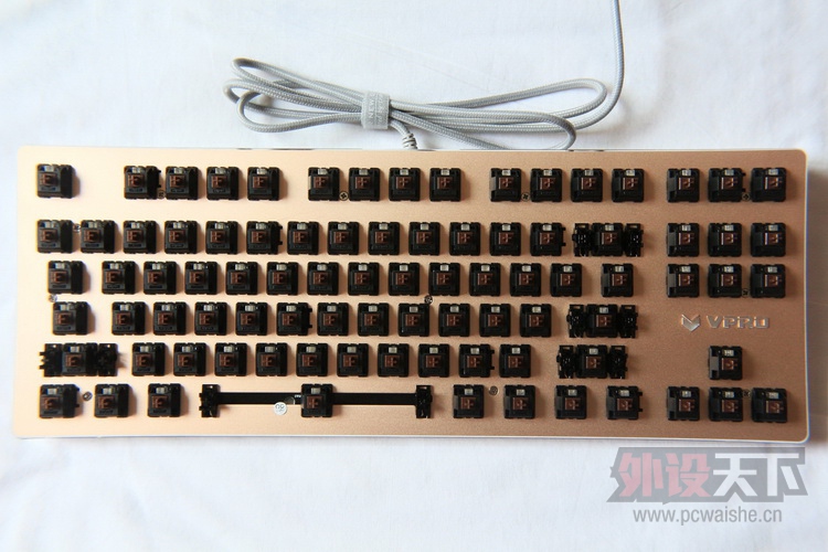 �ɱ�ĺ������װ�V500RGB����ɹ��