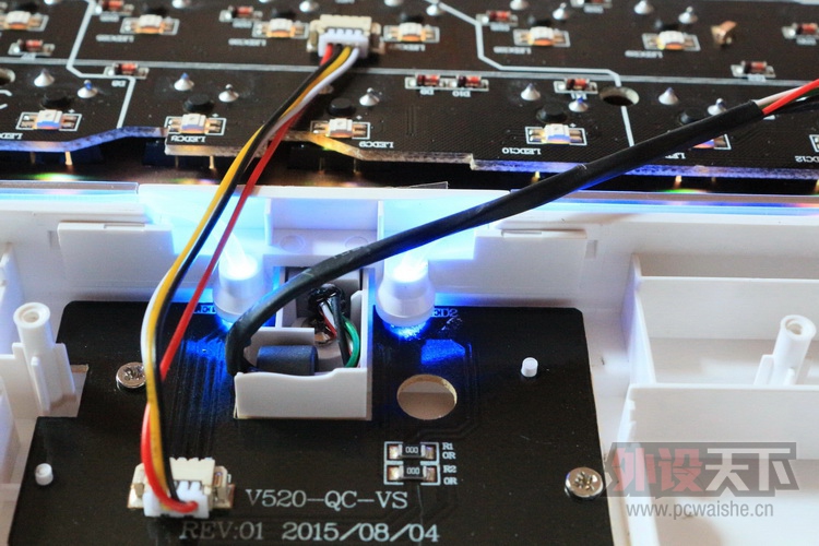 �ɱ�ĺ������װ�V500RGB����ɹ��