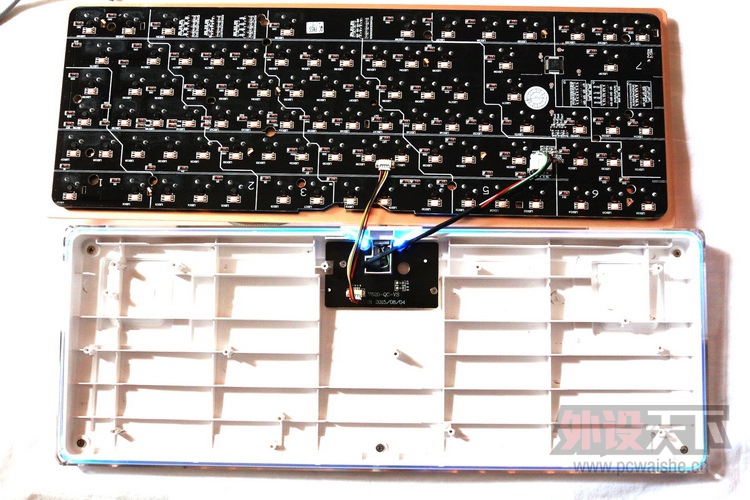 �ɱ�ĺ������װ�V500RGB����ɹ��