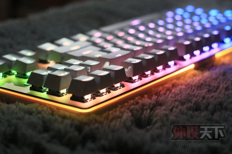�ɱ�ĺ������װ�V500RGB����ɹ��