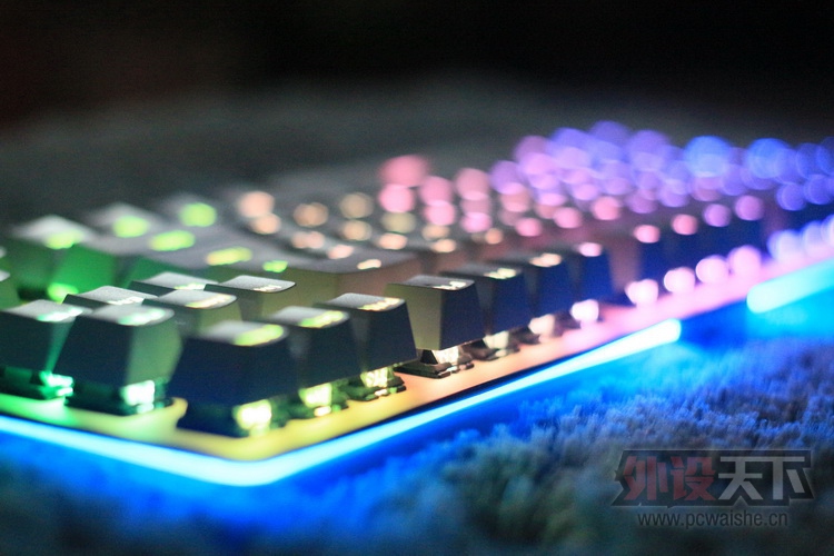 �ɱ�ĺ������װ�V500RGB����ɹ��
