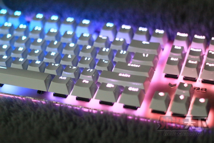 �ɱ�ĺ������װ�V500RGB����ɹ��