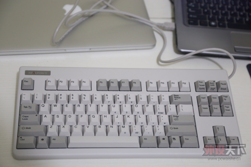 ����Realforce 87u