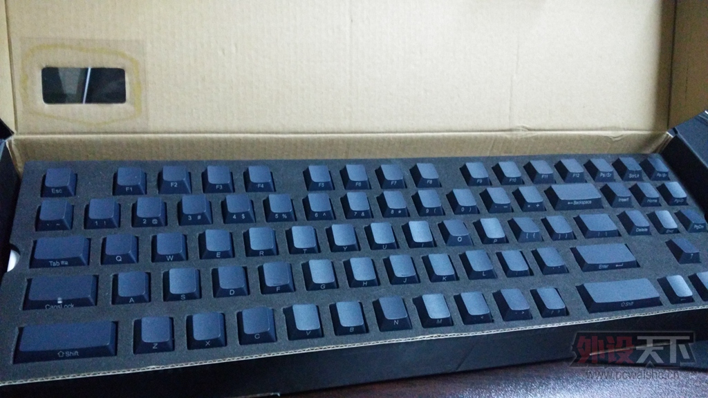 ���½���Leopold 750R���������87��̼�ñ 99�� 175��˳��