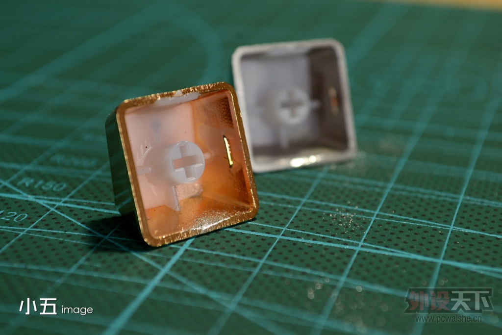 ����һ�׵�˿������͸���ñ