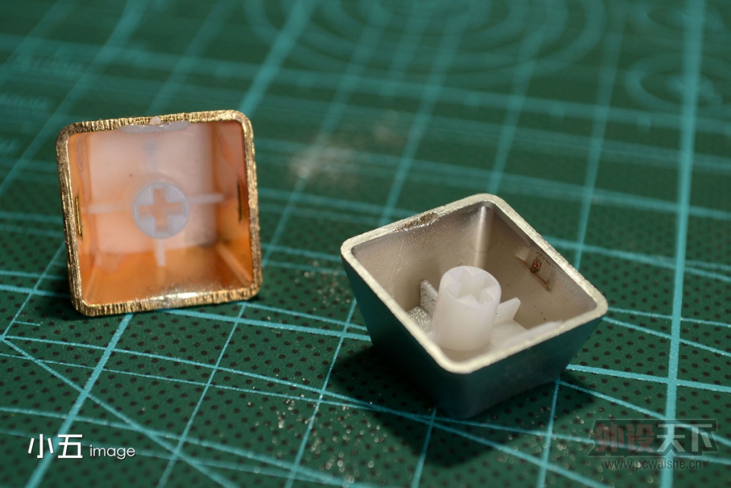 ����һ�׵�˿������͸���ñ