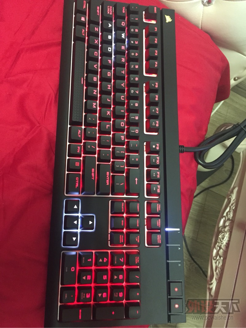 ���к������ͽ���RGB�������������������