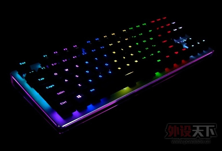 �װ�V500RGBȫ�ʱ����е���� ����� 1670��ɫ������