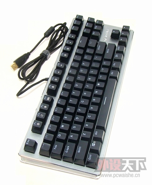 �װ�V500RGBȫ�ʱ����е���� ����� 1670��ɫ������